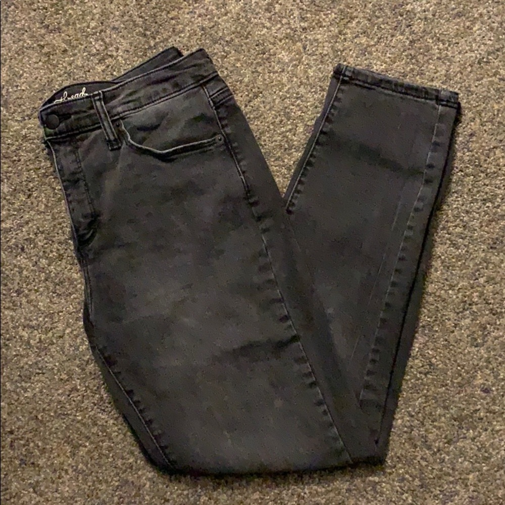 Universal Thread High Rise Skinny Jeans